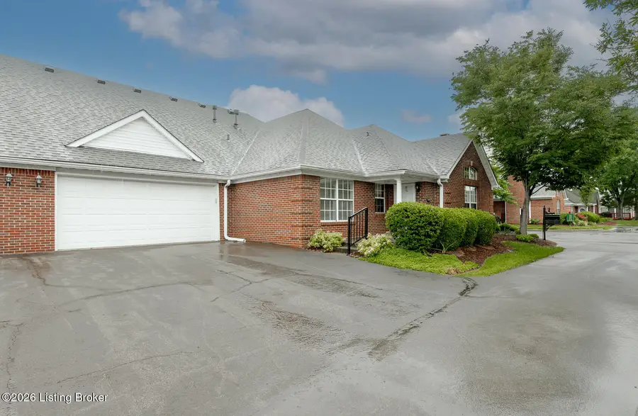 10503 Wemberley Hill Blvd, Louisville, KY 40241 - #2