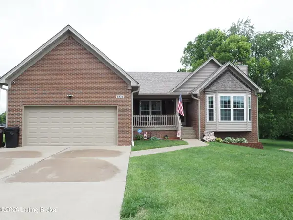 2236 Sunrise Cir, Shelbyville, KY 40065
