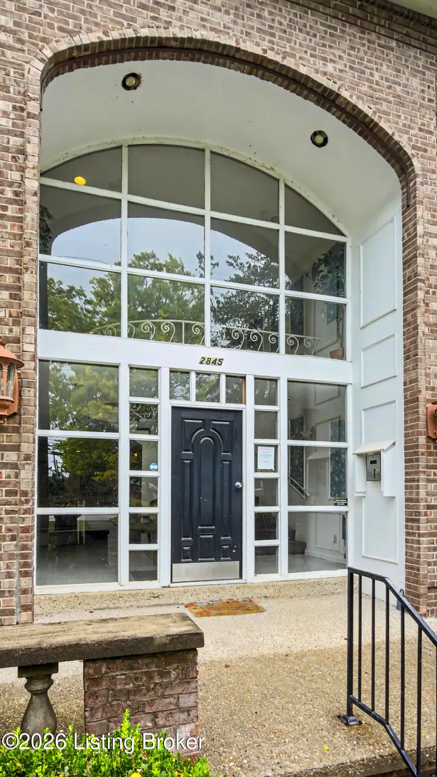 2845 Hikes Ln #302, Louisville, KY 40218 - #2