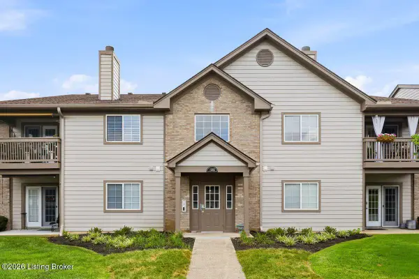 1303 Taxus Top Ln #104, Louisville, KY 40243