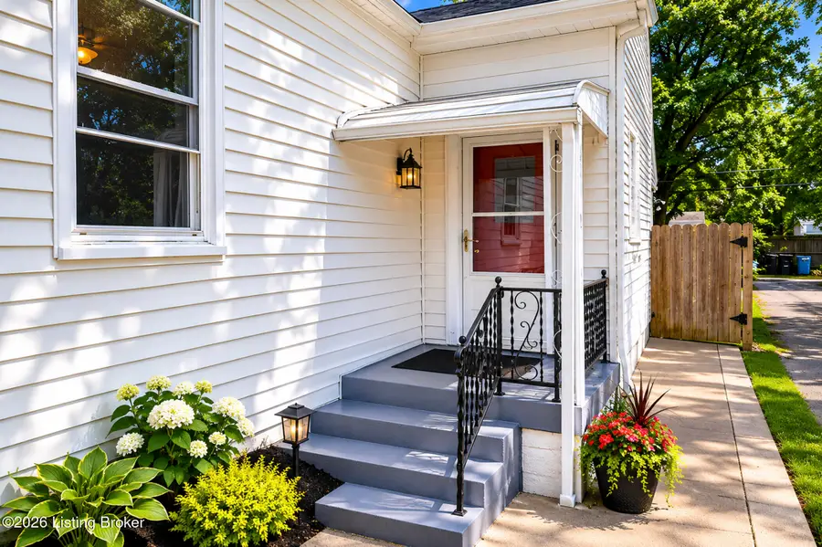 826 Mulberry St, Louisville, KY 40217 - #2