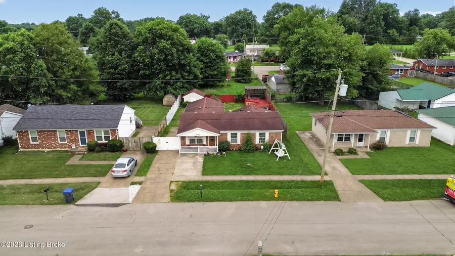 6197 Jeffrey Dr, Louisville, KY 40258 - #3