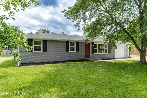 123 N Sycamore Dr, Hanover, IN 47243