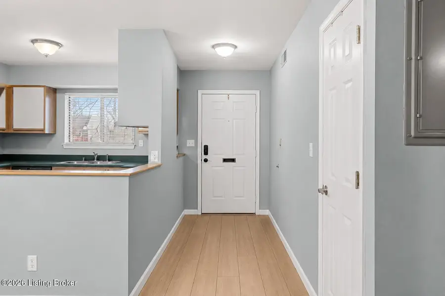 2 Lake Ave, Louisville, KY 40206 - #3