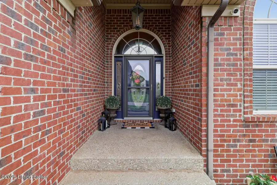 11001 Kaufman Farm Dr, Louisville, KY 40291 - #2