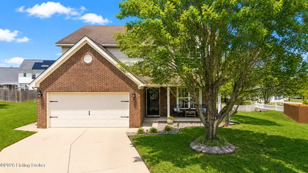 9510 Deer Trail Pl, Louisville, KY 40228