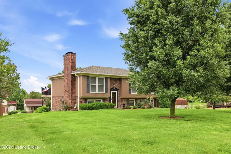 304 Sycamore Dr, Shepherdsville, KY 40165 - #2