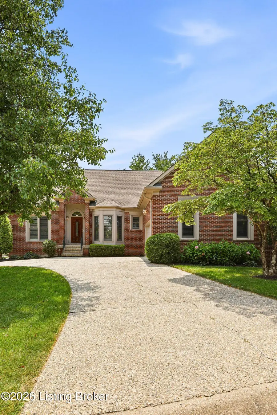 8011 Cedar Glen Ln, Louisville, KY 40291 - #2