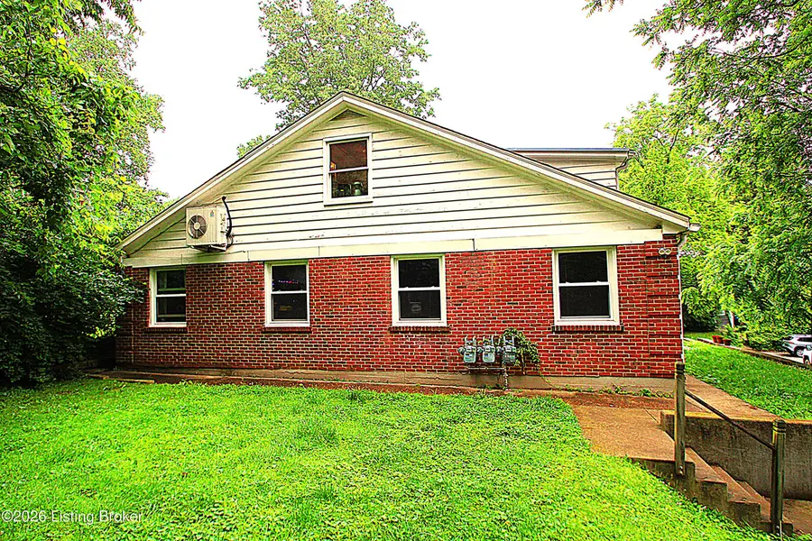 2332 Sycamore Ave, Louisville, KY 40206 - #3