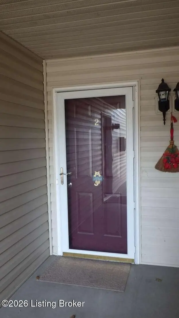 7802 Alfred Schlatter Dr #APT 2, Louisville, KY 40214 - #3