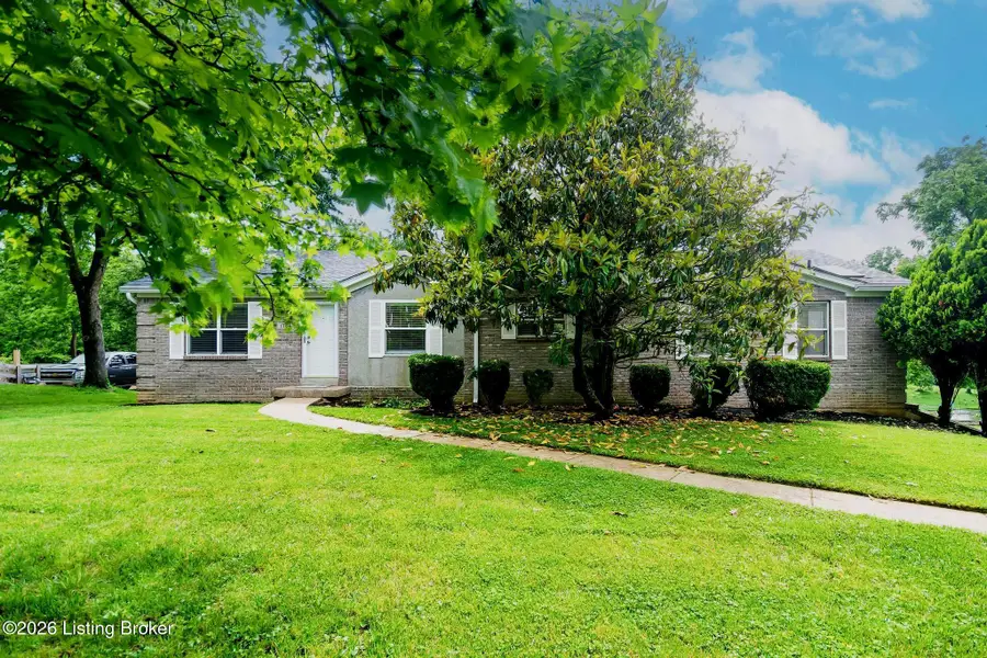 1704 Grange Dr, La Grange, KY 40031 - #2
