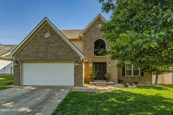 8305 Adams Run Rd, Louisville, KY 40228