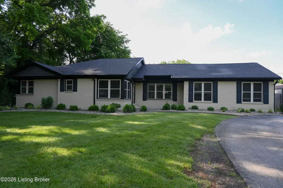 102 Madison Ave, Bardstown, KY 40004 - #1