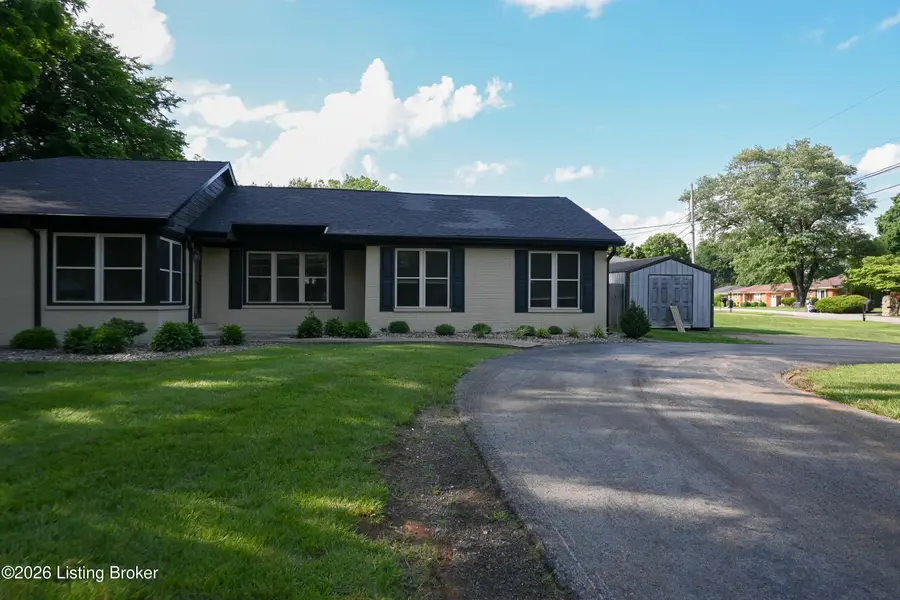 102 Madison Ave, Bardstown, KY 40004 - #2