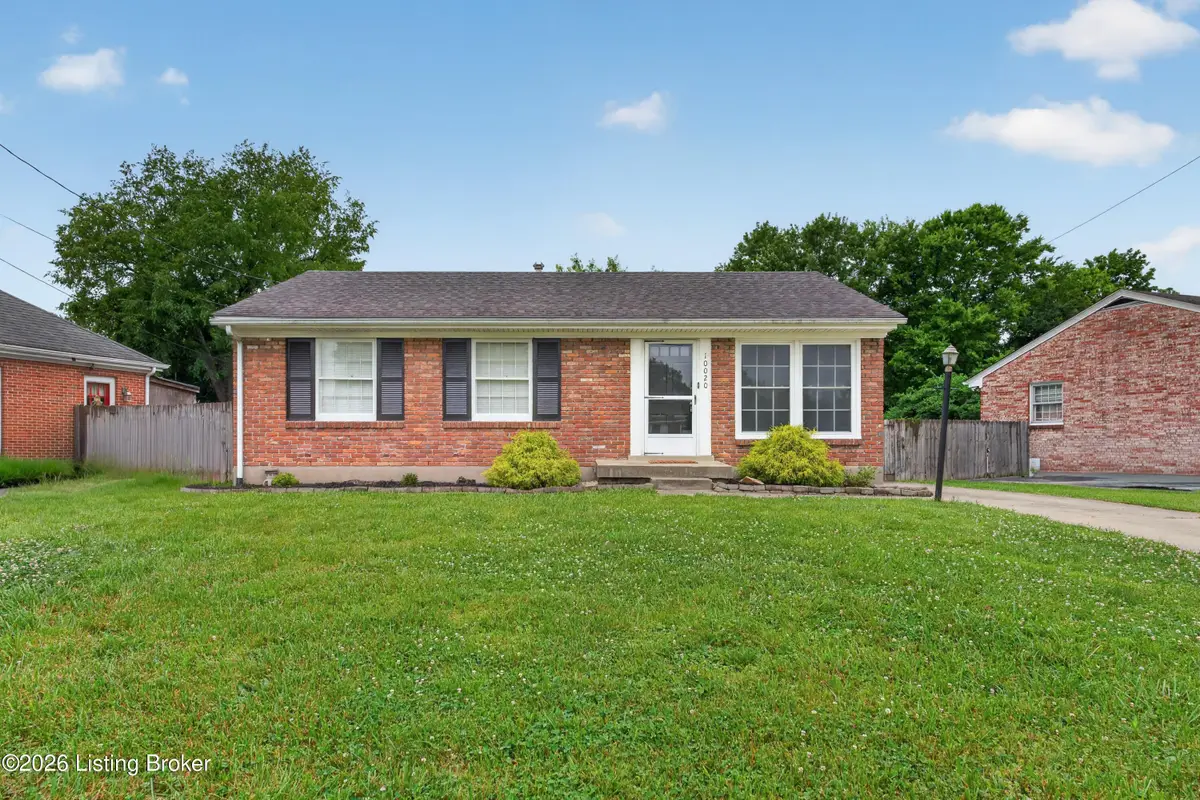 10020 Charleswood Rd, Louisville, KY 40229 - #1