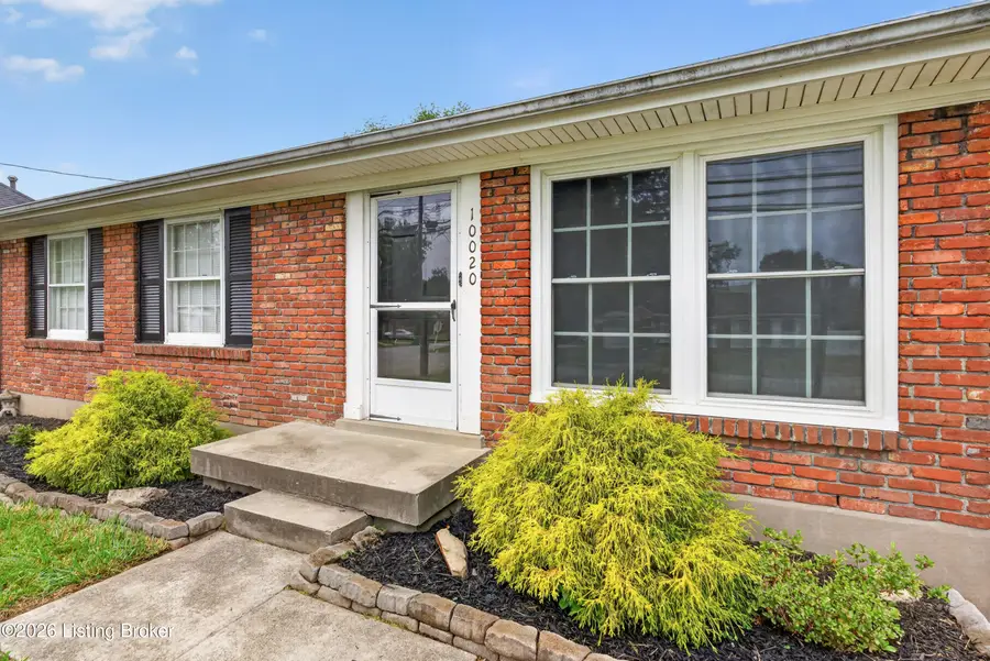 10020 Charleswood Rd, Louisville, KY 40229 - #3