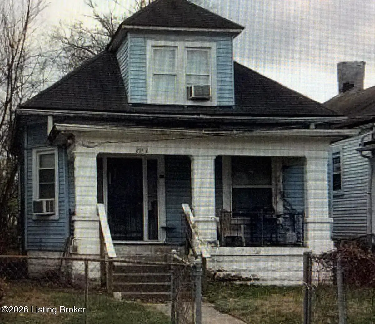 2112 W Kentucky St, Louisville, KY 40210 - #1