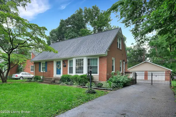 3745 Glenmeade Rd, Louisville, KY 40218