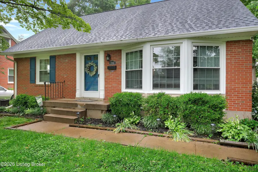 3745 Glenmeade Rd, Louisville, KY 40218 - #2