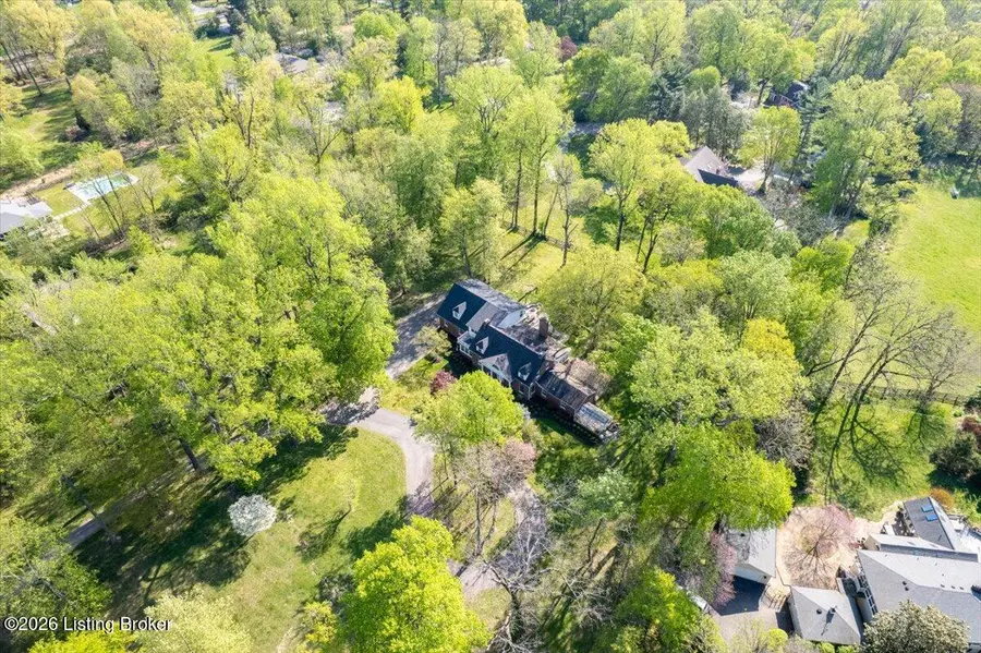 1409 Old Harrods Creek Rd, Anchorage, KY 40223 - #3