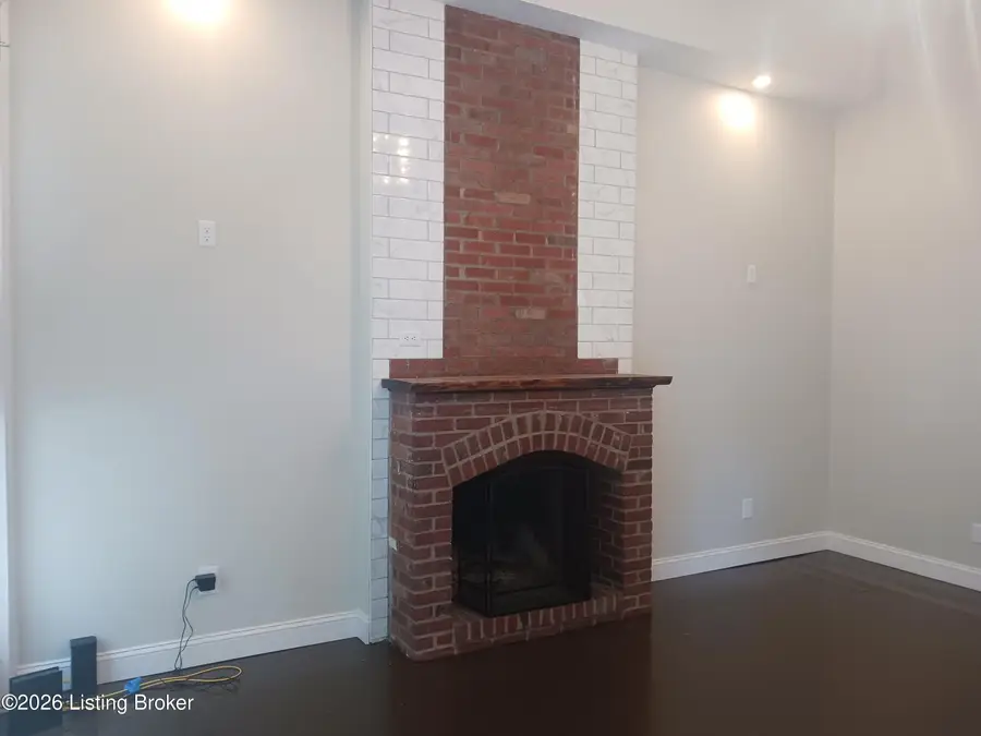 835 E Washington St, Louisville, KY 40206 - #3