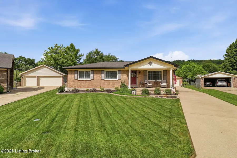 8104 Tonya Ct, Louisville, KY 40214 - #2