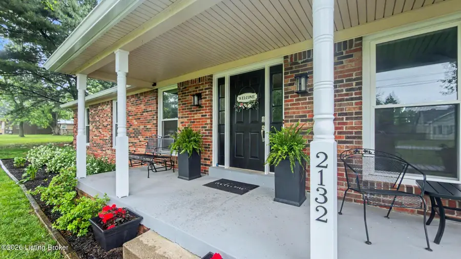 2132 Crystal Dr, La Grange, KY 40031 - #2
