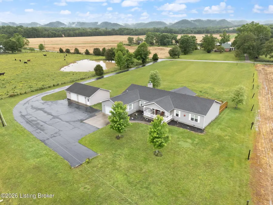 378 Nelsonville Loop, Boston, KY 40107 - #2