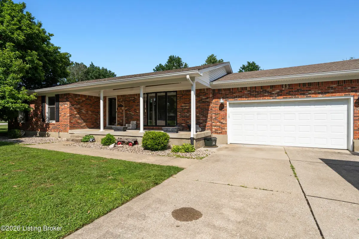 259 Colonial Dr, Mount Washington, KY 40047 - #1