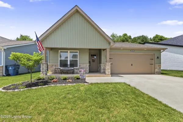 6910 Nicolas Farms Ct, Louisville, KY 40229