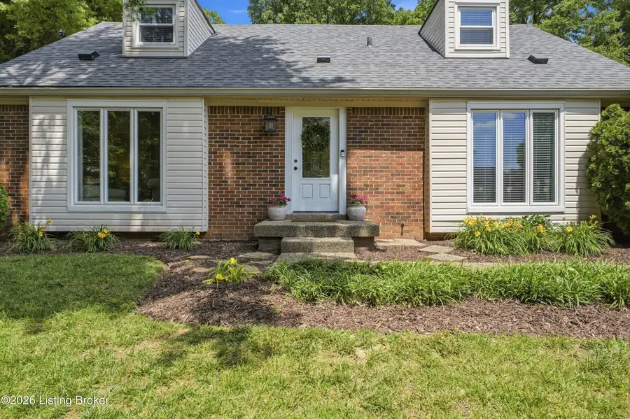 1205 Holsworth Ln, Louisville, KY 40222 - #2