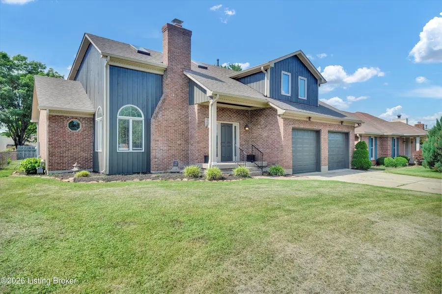 3704 Hunsinger Ln, Louisville, KY 40220 - #3