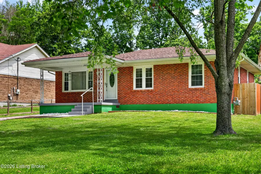 6903 Triangle Dr, Louisville, KY 40214 - #2