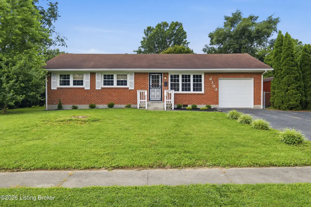 6102 Middlerose Cir, Louisville, KY 40272 - #1