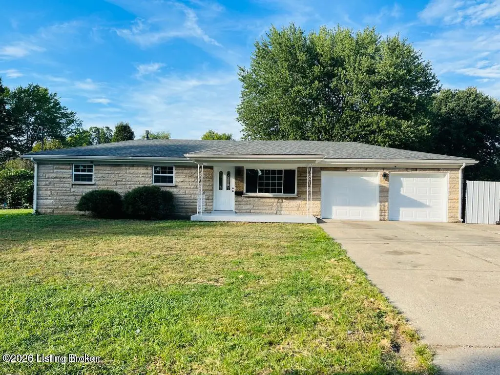 3701 Vanguard Dr, Louisville, KY 40229 - #1