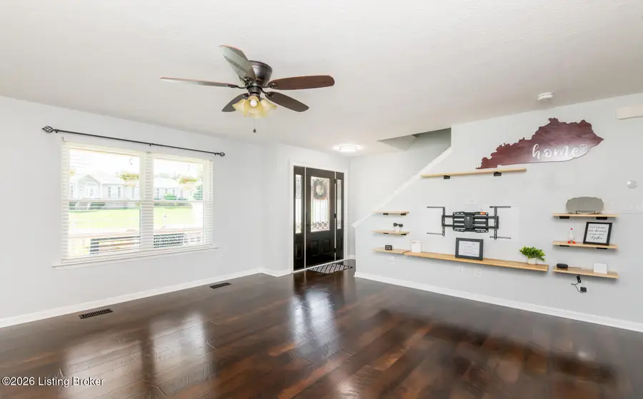 273 Blarney Ln, Louisville, KY 40229 - #3