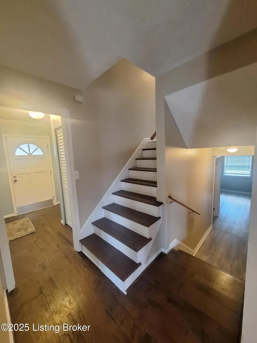 2508 Rhett Ct, Louisville, KY 40242 - #3