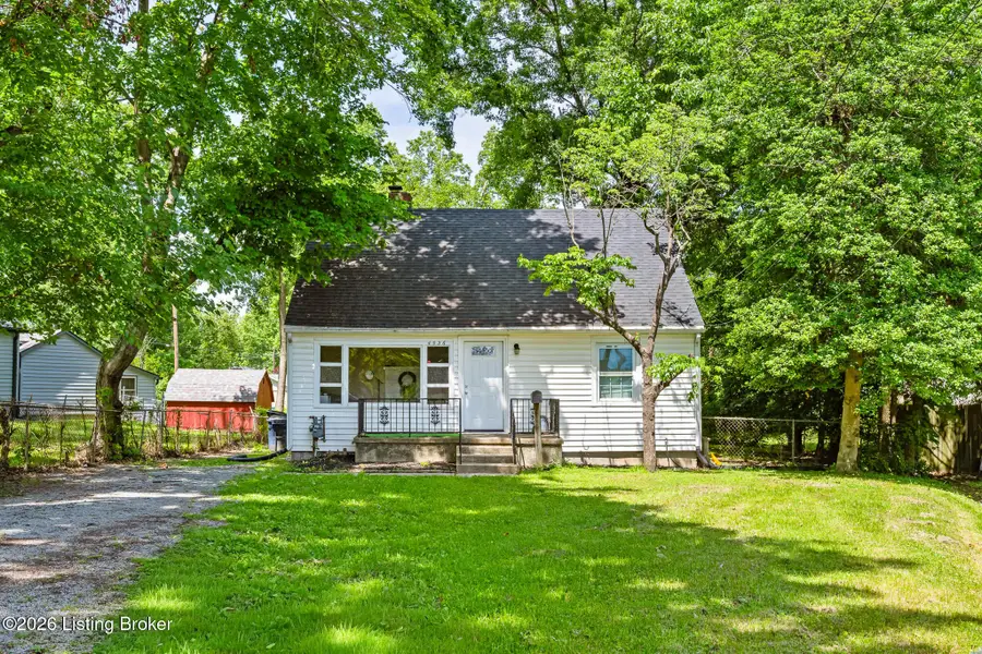 4536 Stonestreet Ave, Louisville, KY 40216 - #2