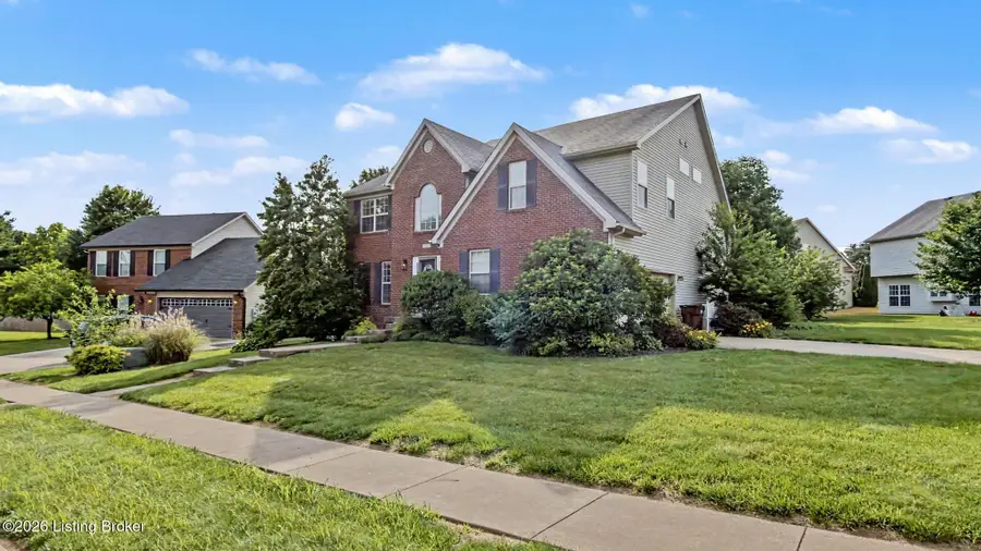 5900 Waveland Cir, Prospect, KY 40059 - #3