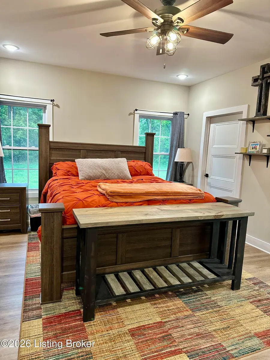 305 Summit Creek Dr, Elizabethtown, KY 42701 - #2