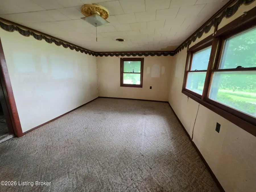 6153 Chaplin Rd, Willisburg, KY 40078 - #2
