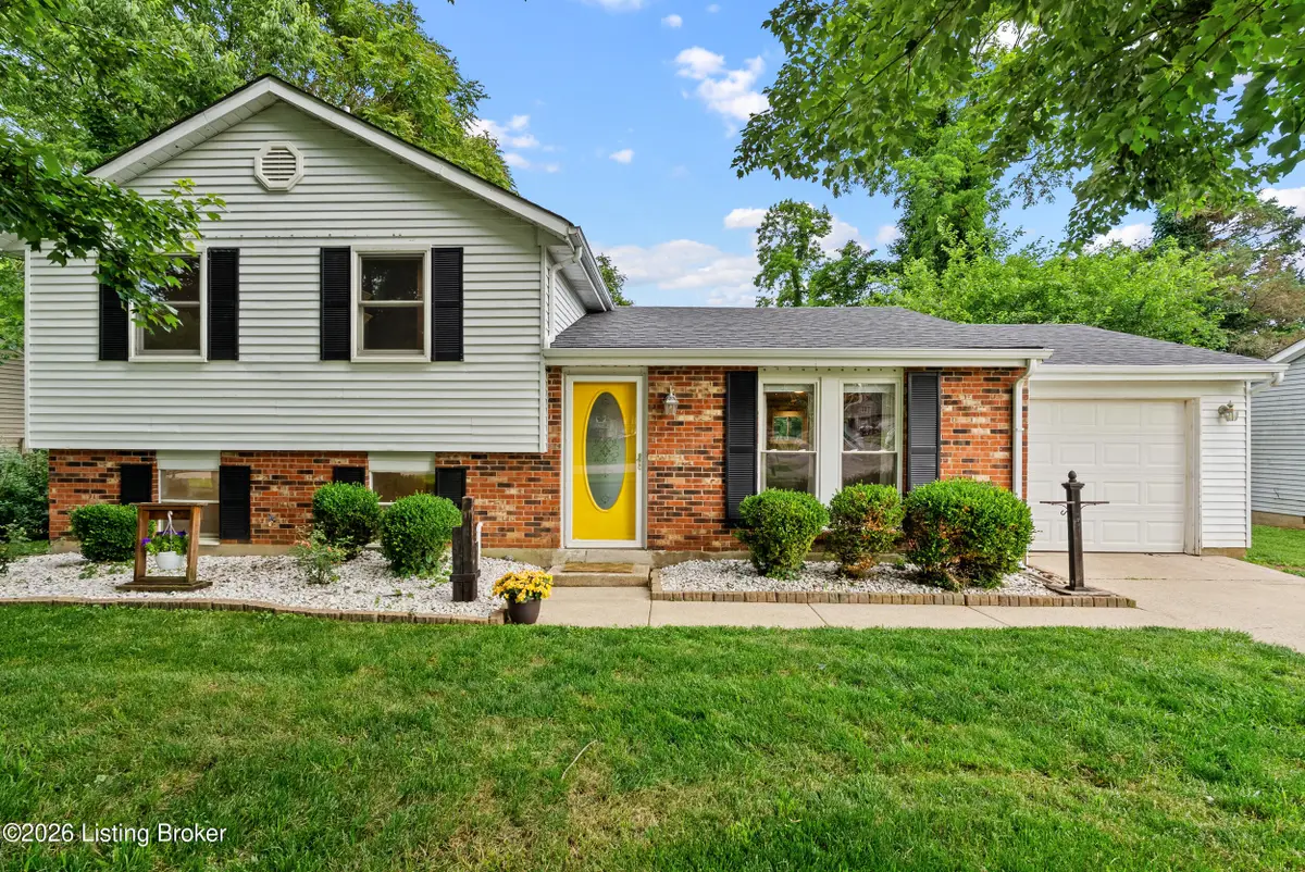 4934 Winding Spring Cir, Louisville, KY 40245 - #1