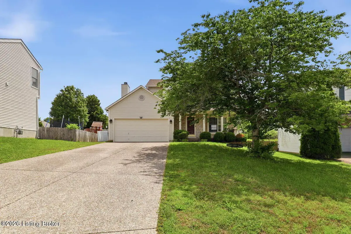 5207 Rainmaker Ct, Louisville, KY 40229 - #1