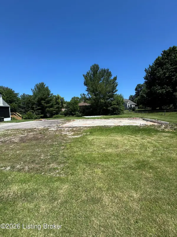 4211 Billtown Rd, Jeffersontown, KY 40299
