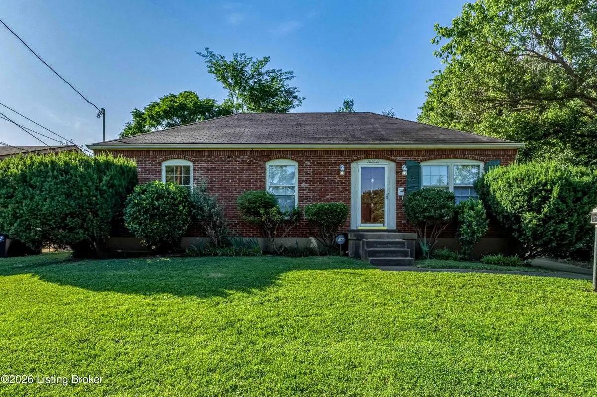 3032 Cabinwood Dr, Louisville, KY 40220 - #1