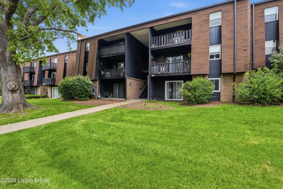 3503 Lodge Ln #306, Louisville, KY 40218 - #1