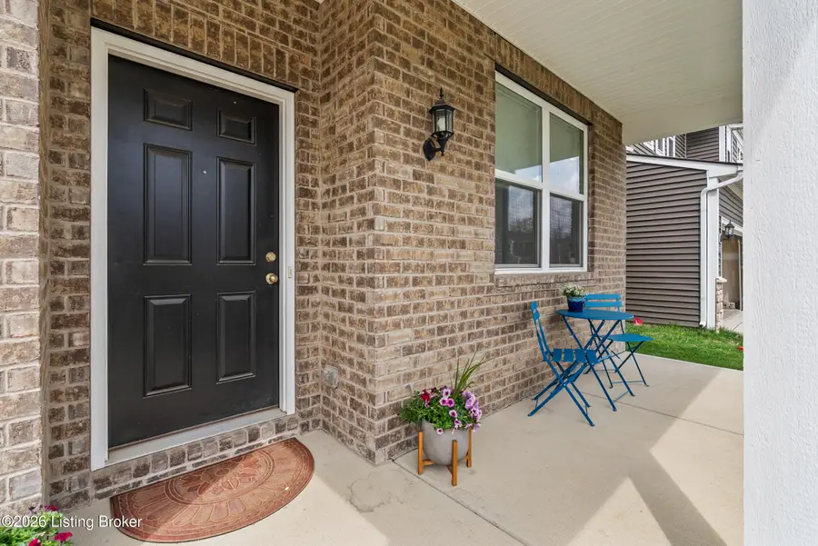 12034 Wooden Trace Dr, Louisville, KY 40229 - #3