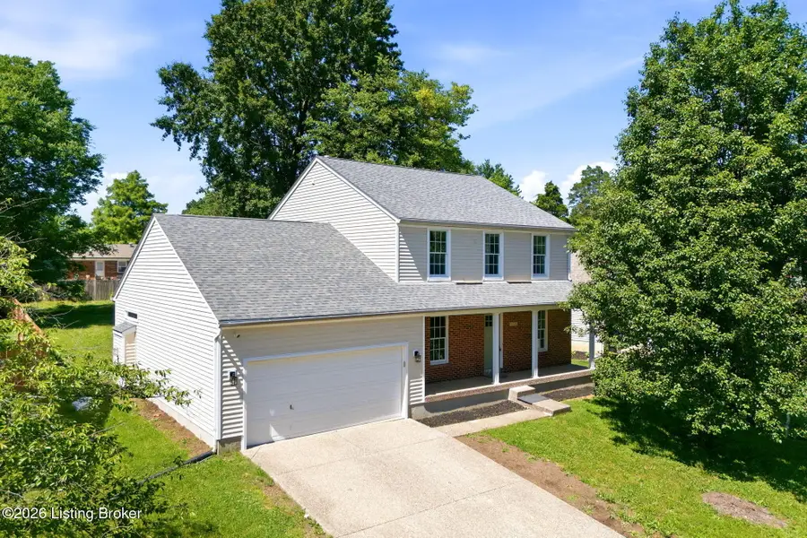 5321 Oldshire Rd, Louisville, KY 40229 - #2