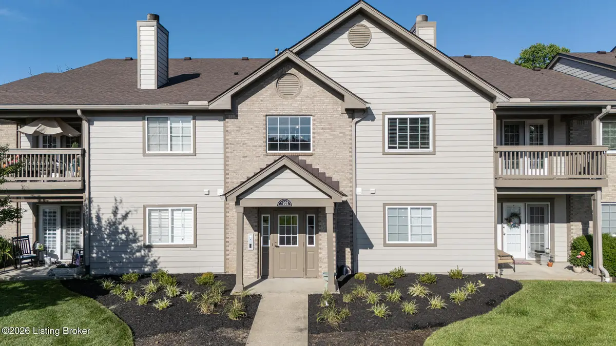 1203 Winter Springs Ct #202, Louisville, KY 40243 - #1