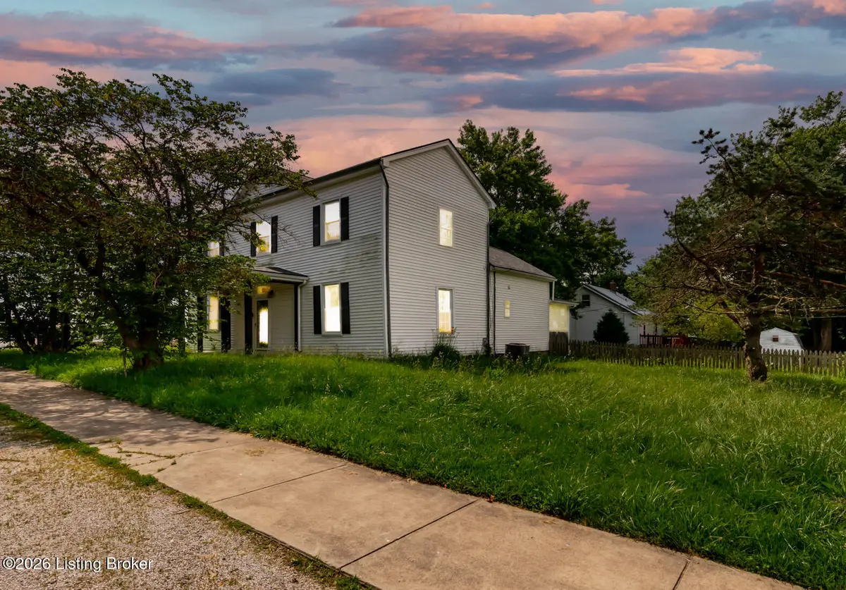 11 E Church St, New Castle, KY 40050 - #1